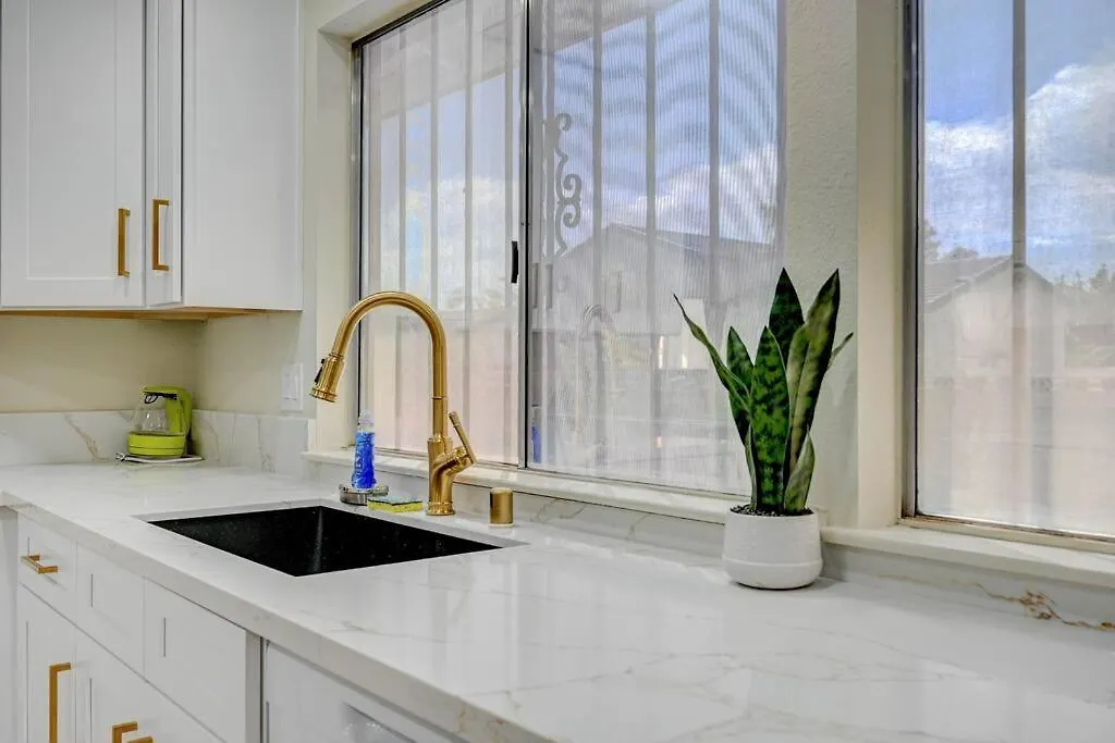 Holiday home New Poolside Paradise In Vegas With Bbq And Games Las Vegas United States